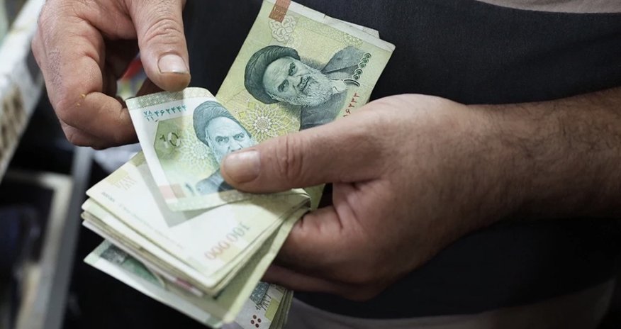 İran rialı1 dollar üçün 2 milyon olub İran rialı1 dollar üçün 2 milyon olub