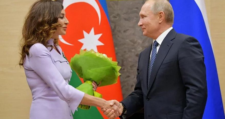Владимир Путин поздравил Мехрибан Алиеву Владимир Путин поздравил Мехрибан Алиеву