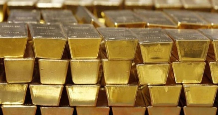 Gold Holds Steady as Silver Climbs Ahead of Fed Remarks Gold Holds Steady as Silver Climbs Ahead of Fed Remarks