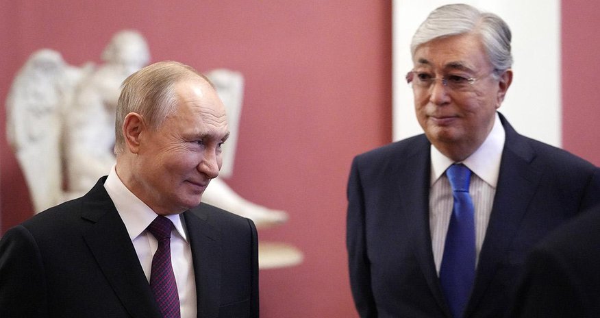 Tokayev and Putin Hold Talks in Bishkek Tokayev and Putin Hold Talks in Bishkek