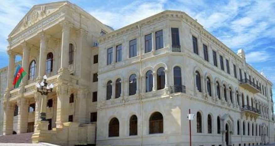 В Хырдалане в жилом доме погибла 19-летняя девушка В Хырдалане в жилом доме погибла 19-летняя девушка
