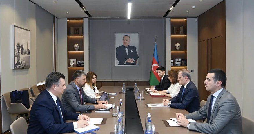 Bayramov: Azərbaycan TRACECA çərçivəsində əməkdaşlığa xüsusi önəm verir Bayramov: Azərbaycan TRACECA çərçivəsində əməkdaşlığa xüsusi önəm verir