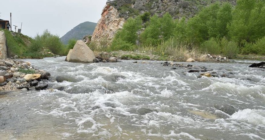 Həkəri çayında iyulda batmış şəxsin meyiti tapılıb Həkəri çayında iyulda batmış şəxsin meyiti tapılıb
