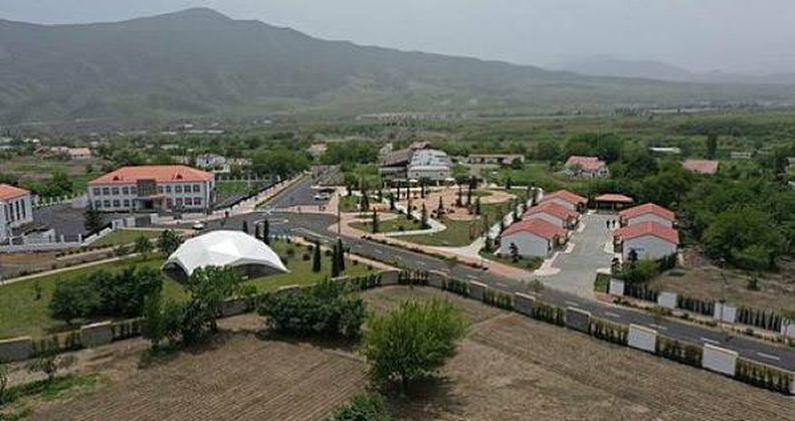 Çin və Yaponiya şirkətləri Qarabağda istehsal imkanları ilə maraqlanır - Emin Hüseynov Çin və Yaponiya şirkətləri Qarabağda istehsal imkanları ilə maraqlanır - Emin Hüseynov