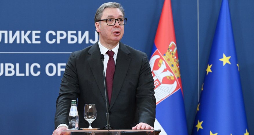 Serbiya Prezidenti vəzifəsindən istefa verib Serbiya Prezidenti vəzifəsindən istefa verib