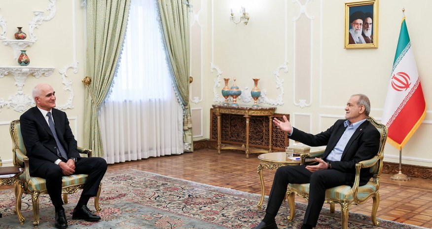 Şahin Mustafayev İran Prezidenti ilə görüşüb Şahin Mustafayev İran Prezidenti ilə görüşüb