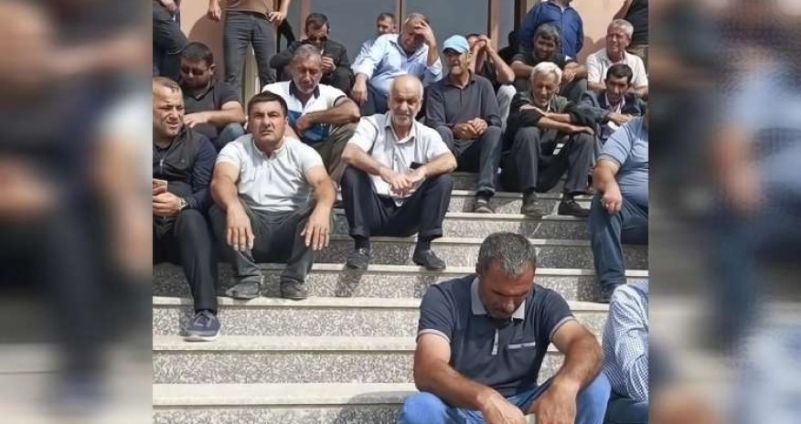 Сальянским фермерам начали выплачивать долги за хлопок Сальянским фермерам начали выплачивать долги за хлопок