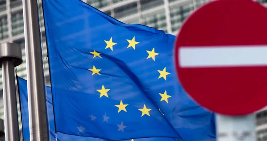 ЕС утвердил 22-й пакет санкций против РФ ЕС утвердил 22-й пакет санкций против РФ