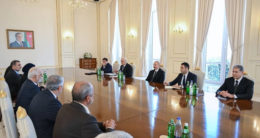İlham Əliyev İranın daxili işlər nazirini qəbul edib İlham Əliyev İranın daxili işlər nazirini qəbul edib