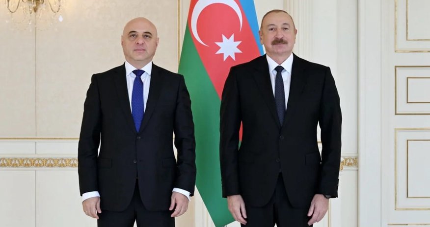 Əliyev Gürcüstanın Azərbaycanda yeni təyin olunmuş səfirini qəbul edib Əliyev Gürcüstanın Azərbaycanda yeni təyin olunmuş səfirini qəbul edib