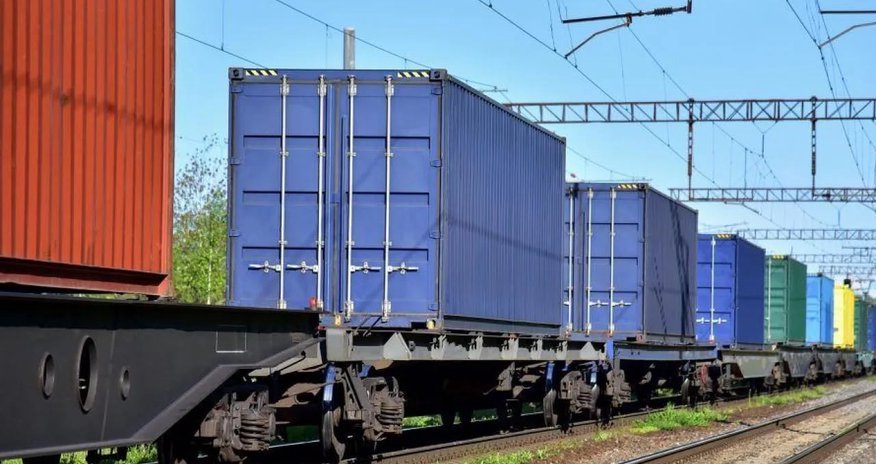 Azərbaycan ərazisi ilə 12 milyon tondan çox tranzit yük daşınıb Azərbaycan ərazisi ilə 12 milyon tondan çox tranzit yük daşınıb
